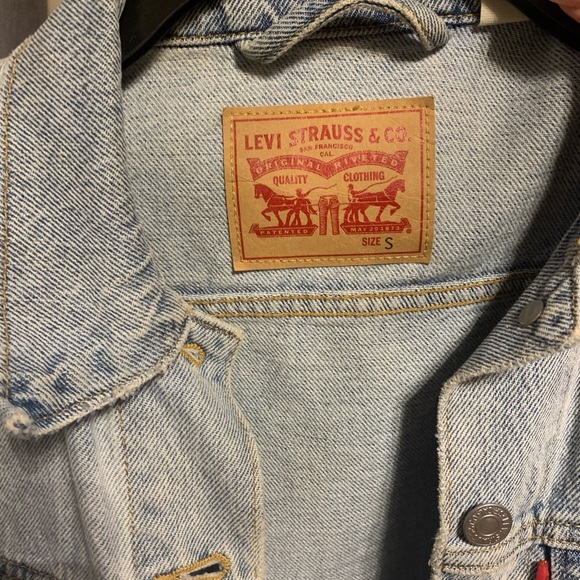 levi denim jacket - Picture 2 of 3